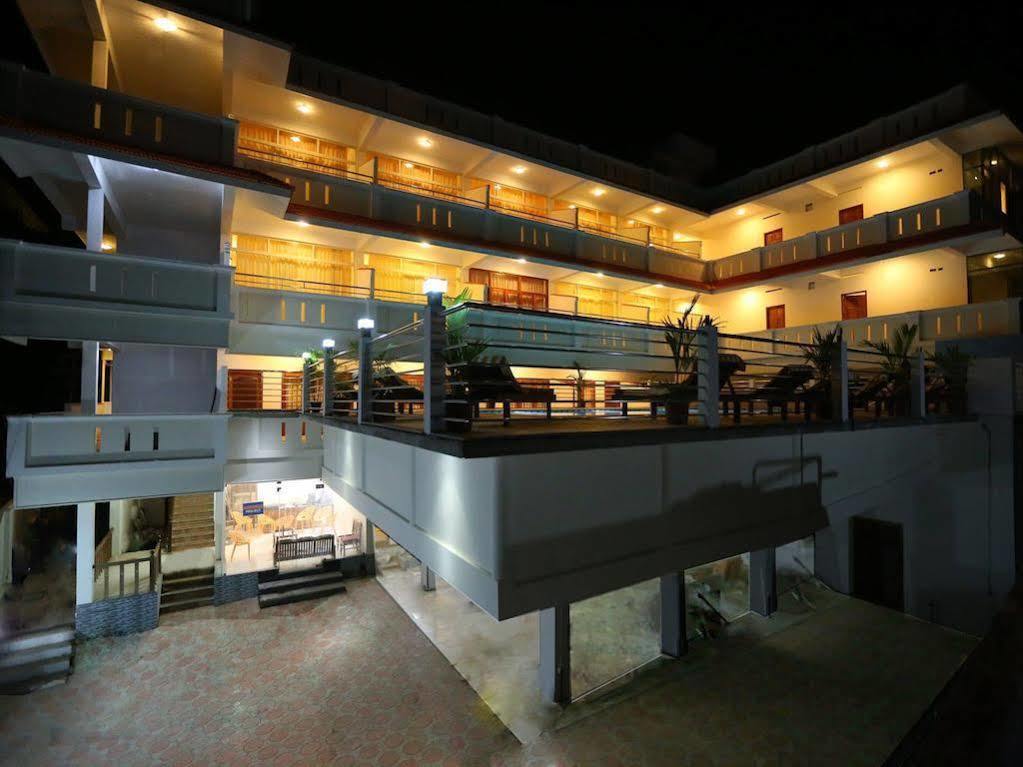 Samudratheeram Beach Resort Thiruvananthapuram Bagian luar foto